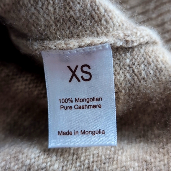 Khan Bogs Mongolian Cashmere Sweater Cardigan Women's Size XS - Picture 3 of 10